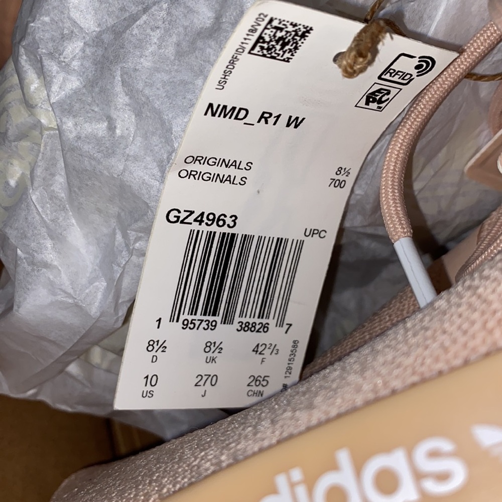 Women’s adidas NMD _R1  size 10 - Picture 2 of 4